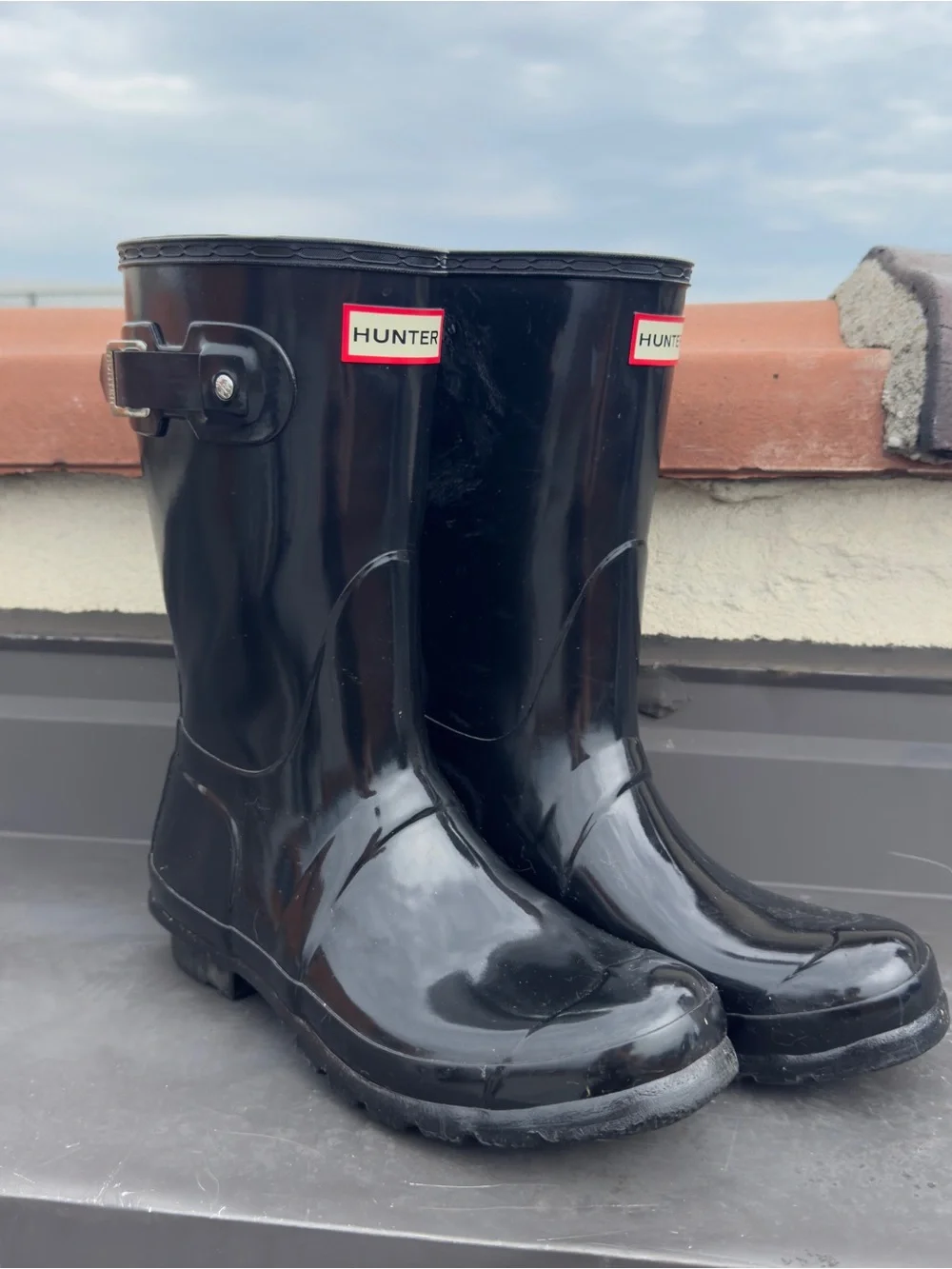Hunter womens Black Gloss Waterproof Rain Boots